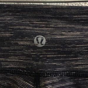 lululemon athletica Pants - Lululemon grey & tan crop legging sz 4 57597 lululemon athletica Pants - Lululemon grey & tan crop legging sz 4 57597